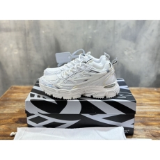 Off-White Sneakers